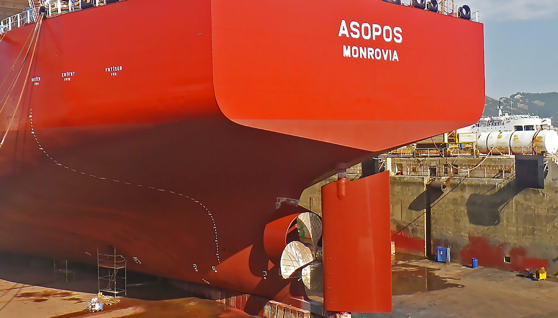 MT Asopos in 2015 after Ecoshield was applied to rudder and nozzle.